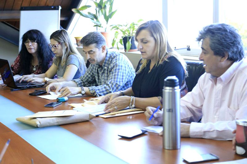 Se realizó la apertura de sobres de licitación para la repavimentación de calle Perón