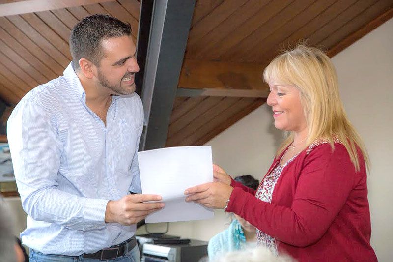 Vuoto entregó 23 nuevos títulos de propiedad