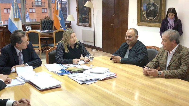 Fuerte respaldo crediticio del BTF al transporte público de Río Grande