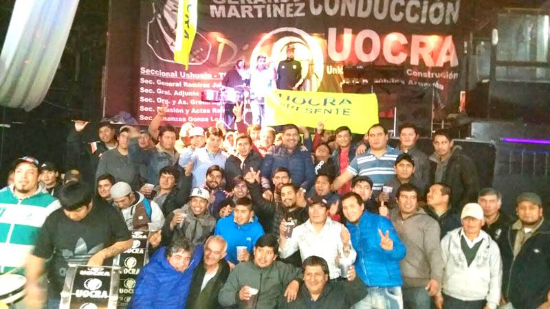 Becerra: “Es una inmensa alegría saber que con su empeño y vocación han logrado tanto”