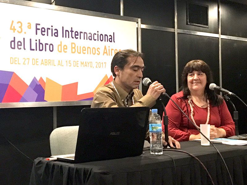 Se desarrolló el Día de Tierra del Fuego en la Feria del Libro