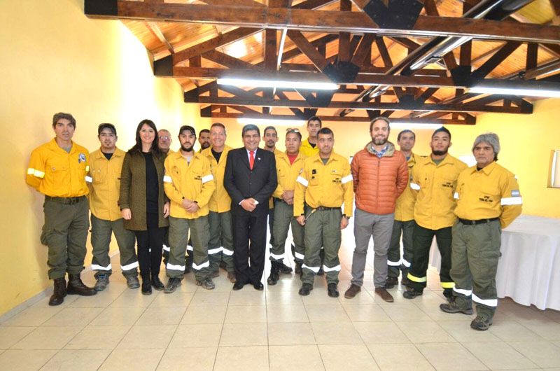 Arcando agasajó a los brigadistas de la Unidad Provincial de Manejo del Fuego
