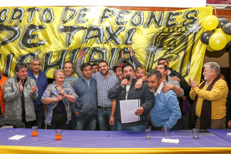 Vuoto firmó el compromiso de entrega de un predio para la sede del SiPeTax