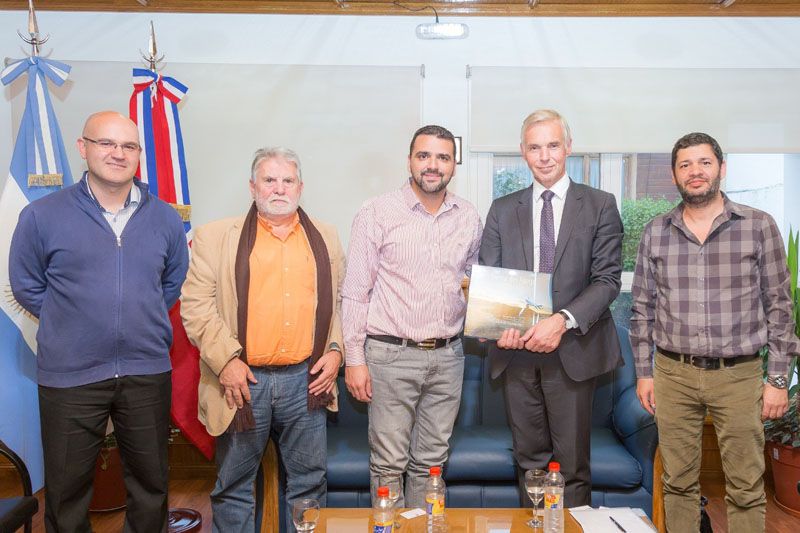 Vuoto recibió al embajador de Noruega, Jostein Leiro