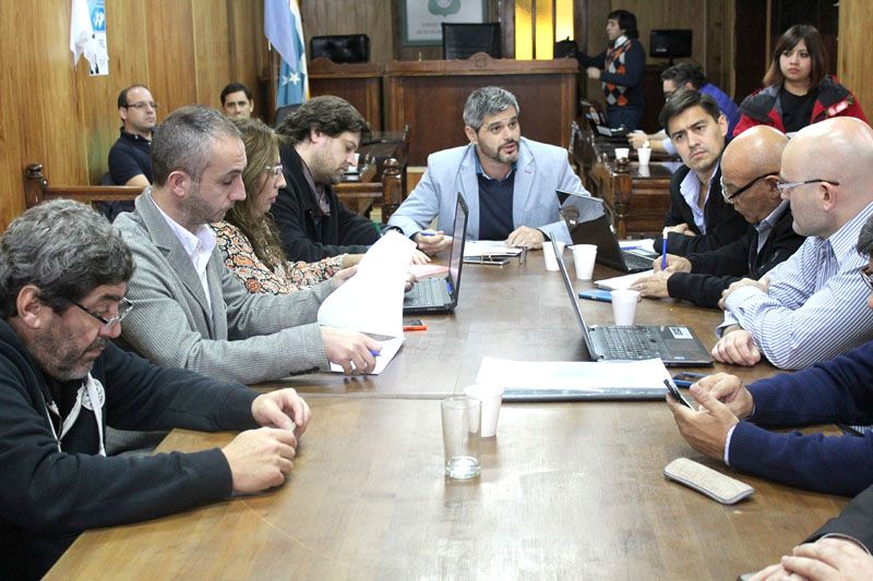 Romano se mostró “conforme” con la presentación de funcionarios de Economía en el Concejo