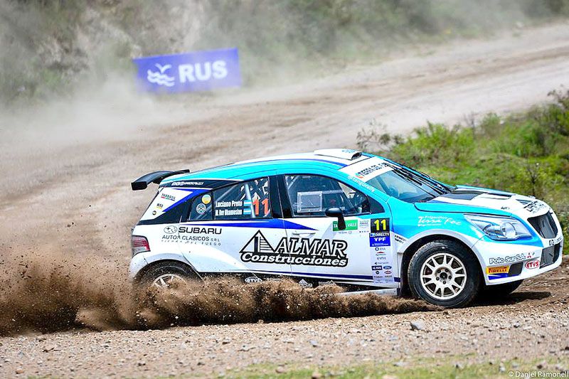 Luciano Preto corre en rally del Petróleo y los Dinosaurios