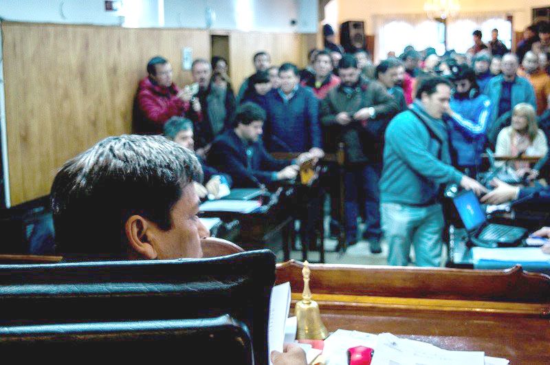 Pino insistió en que “el Concejo no tiene nada que decidir sobre temas laborales”