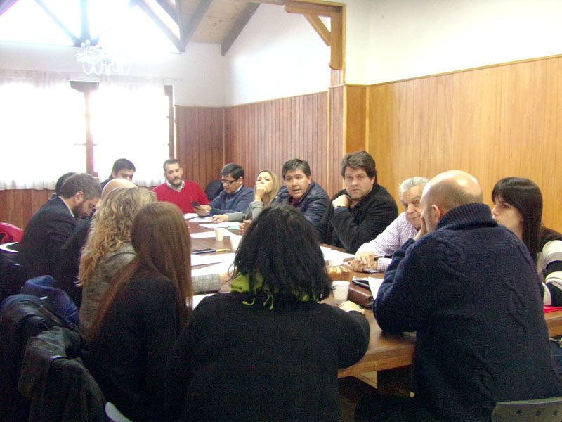 Concejales evalúan importantes aumentos en el valor de las multas por infracciones de tránsito