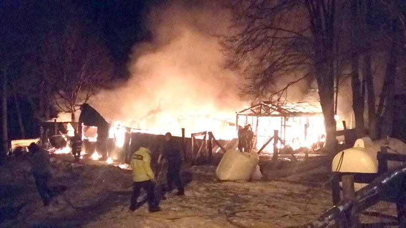 Voraz incendio afectó tres construcciones de la Fundación “Un Lugar en el Mundo”