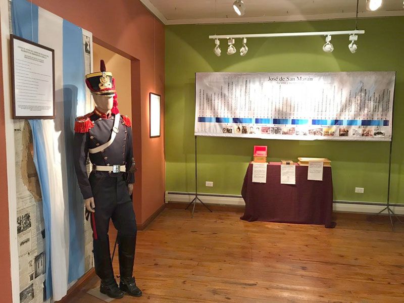 Se presenta en Ushuaia la muestra del Libertador General San Martín