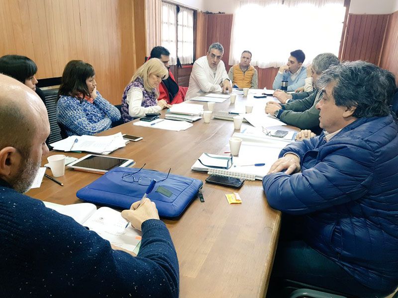 Municipio y ediles analizan proyectos sobre seguridad vial