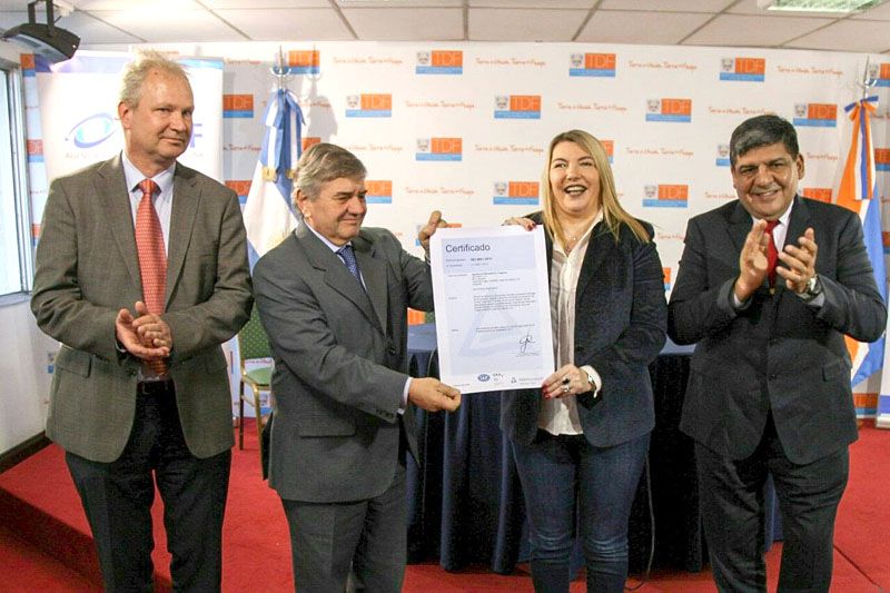 La AREF certificó sistemas de gestión de la calidad