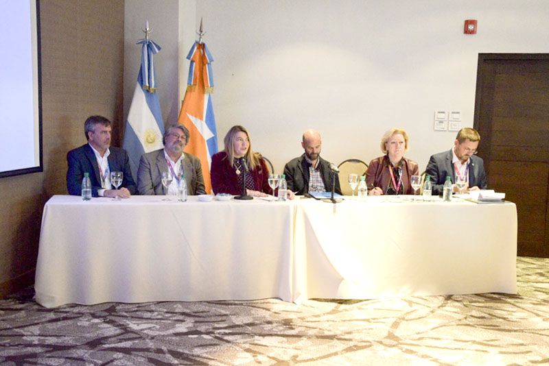  Bertone: "Nuestra meta es consolidar a Ushuaia como la puerta de entrada a la Antártida"