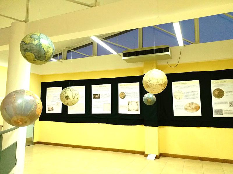 Exponen muestra cartográfica de la UNTDF “De la Terra Australis a la Antártida”