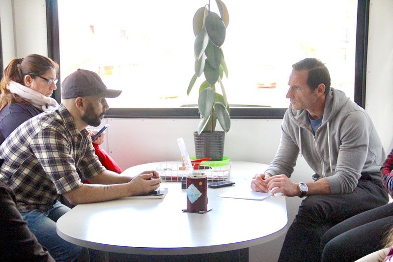 El concejal Bertotto inauguró su oficina móvil itinerante 