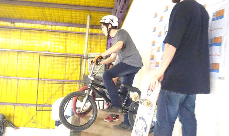 Robaron bicicletas tipo BMX en un evento de acrobacias