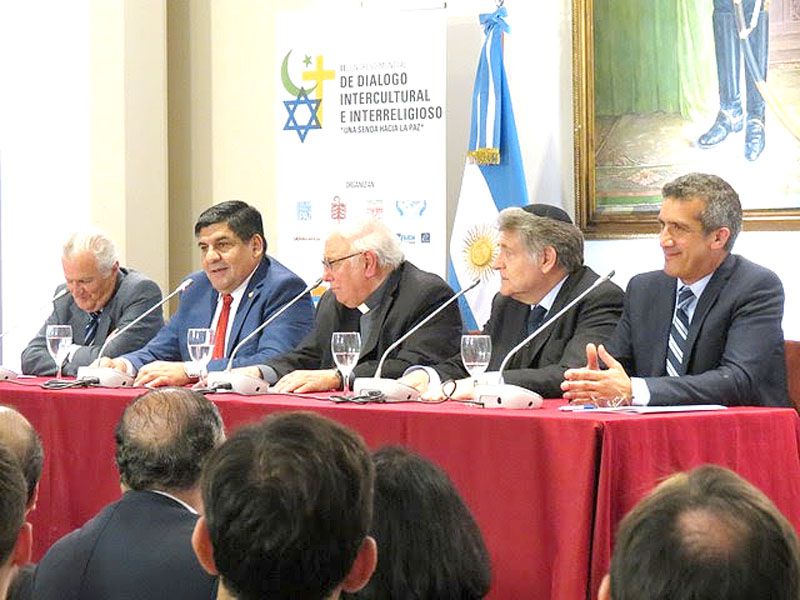 Arcando participó de congreso en Buenos Aires que se replicará en Ushuaia