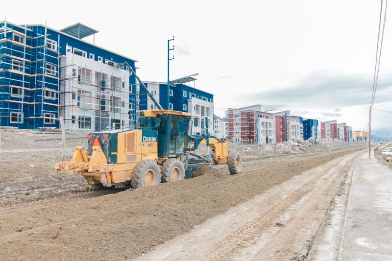 Se inició la reconstrucción de la avenida Hipólito Yrigoyen
