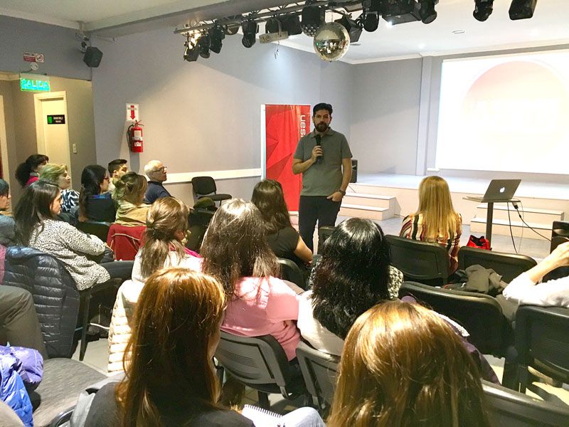 Grupo Newsan presenta una nueva charla del ciclo “Tenemos que Hablar”