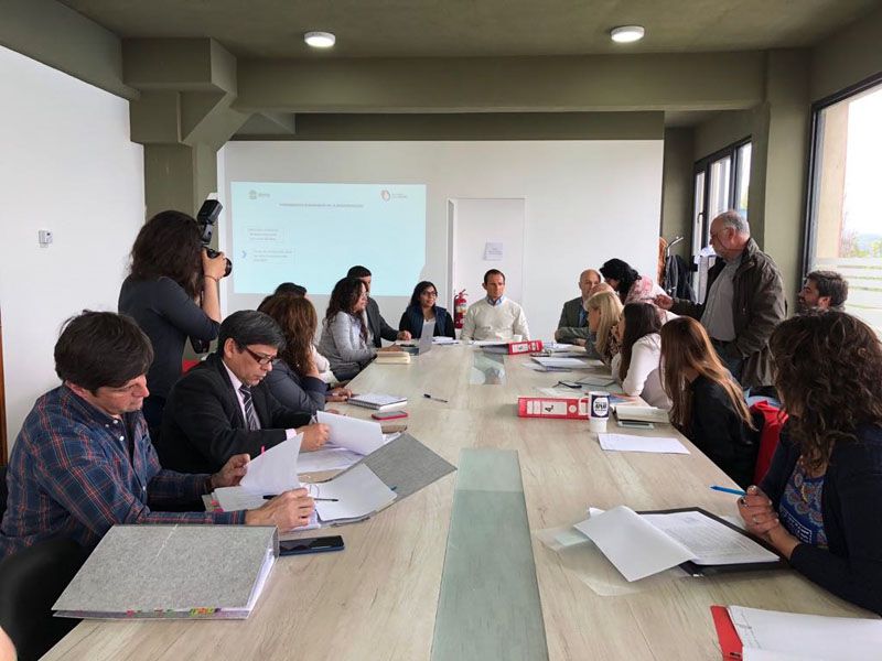Concejales analizaron el proyecto de ‘gestión menstrual’ junto a funcionarios municipales