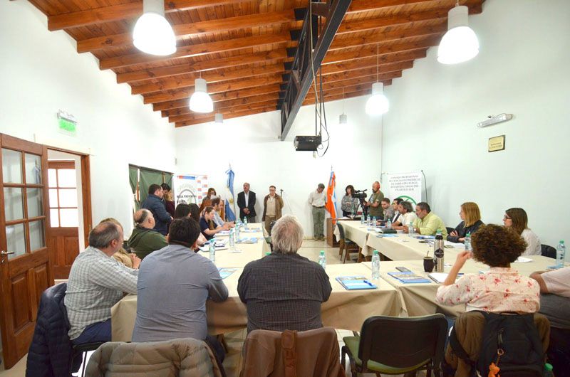 Primer encuentro con productores 