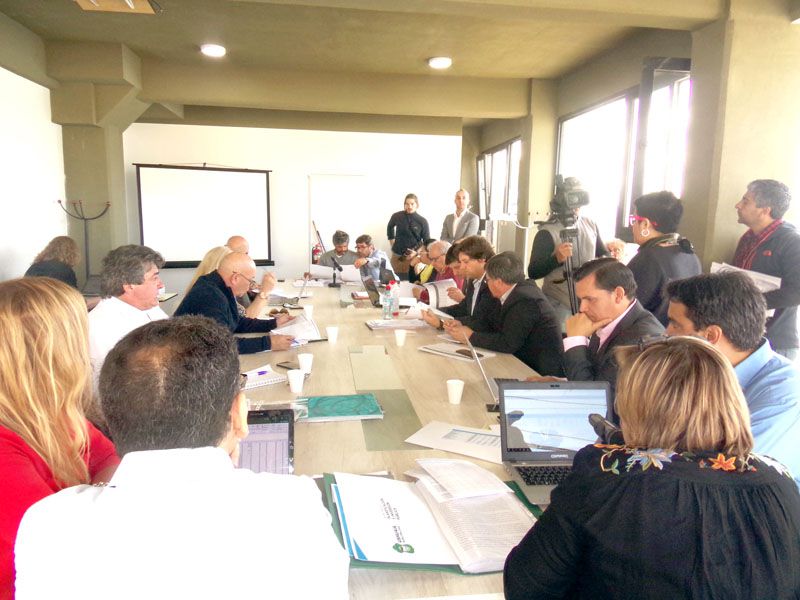  Planificación, Hábitat, Políticas Sociales y Deporte expusieron en comisión de Hacienda