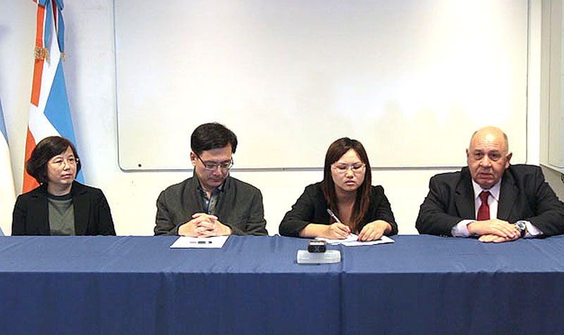 Comitiva de Shanghai visitó la Universidad de Tierra del Fuego