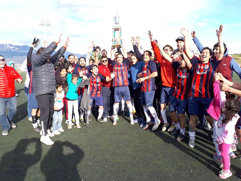 Los Cuervos del Fin del Mundo siguen sumando títulos