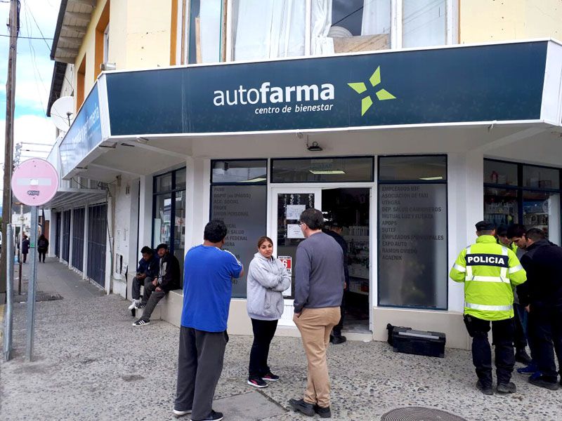 El hombre que asaltó la farmacia confesó y seguirá preso