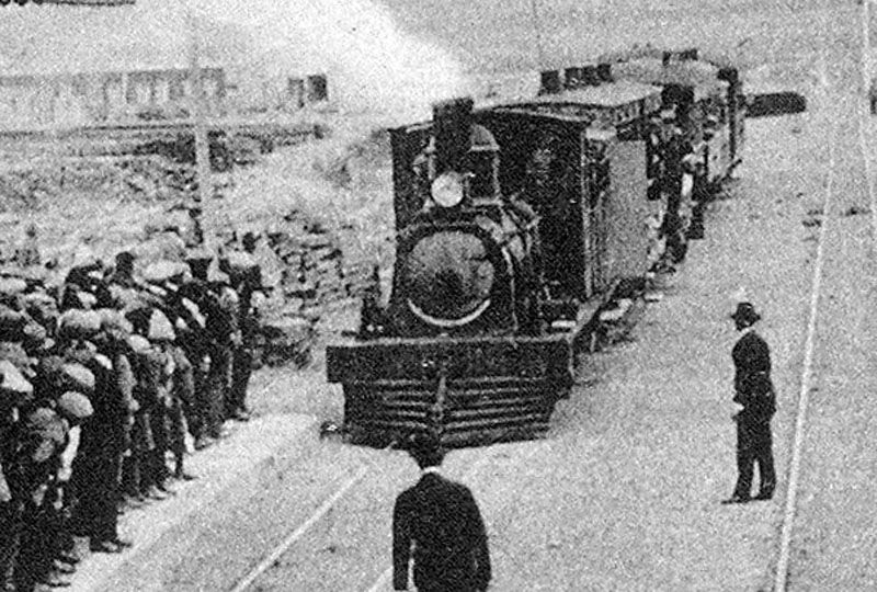 Se considera un acto criminal tirar basuras en una laguna