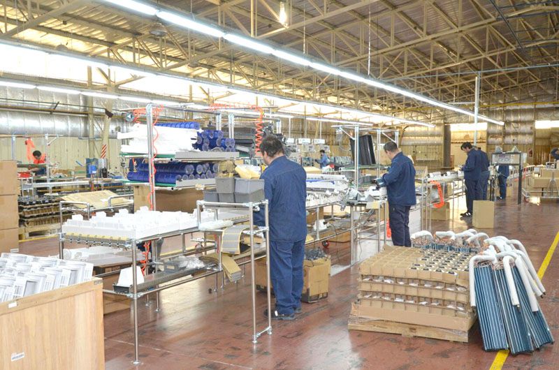 Preparan un plan canje de aires acondicionados producidos en Tierra del Fuego