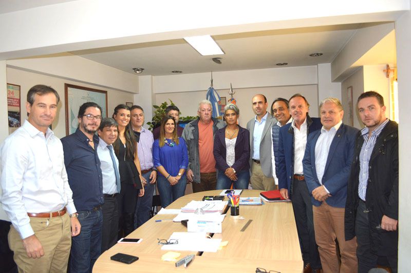 Avanzan las gestiones para la construcción del edificio de la escuela experimental “Las Gaviotas”