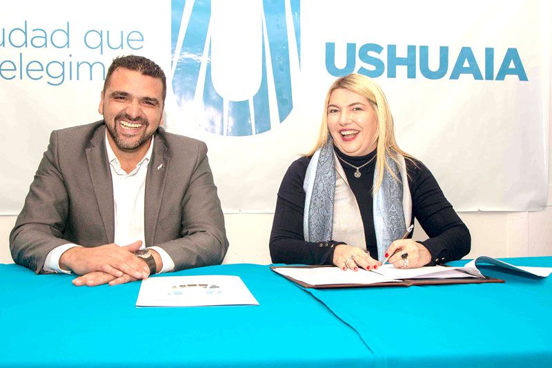 Trabajadores municipales podrán terminar sus estudios secundarios