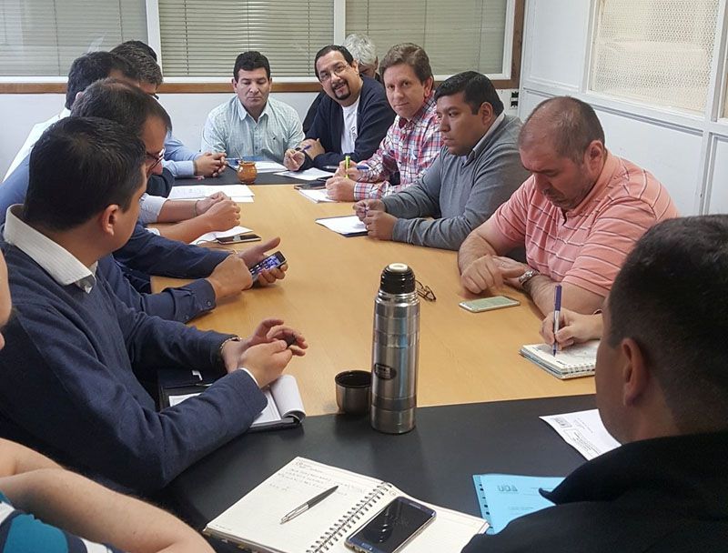 Gobierno ofertó a los docentes el aumento del 100% en asignaciones familiares