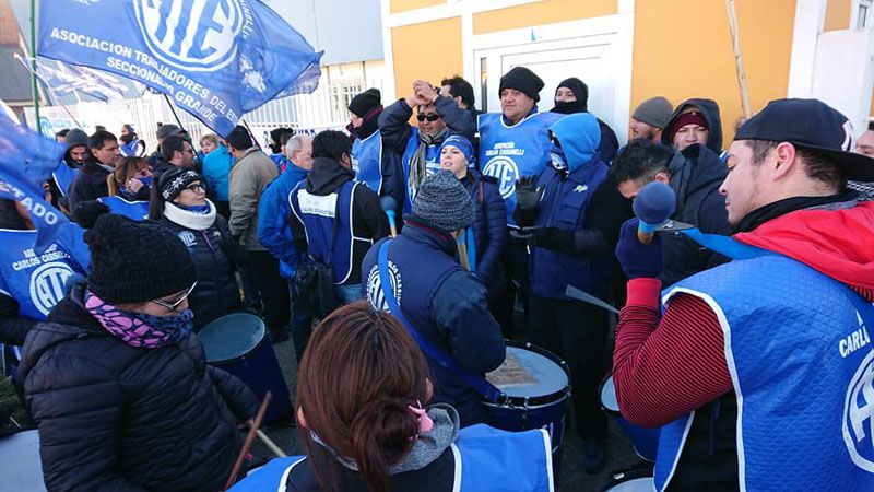 ATE demoró una definición, ATSA lo aceptó y UPCN expresó el rechazo