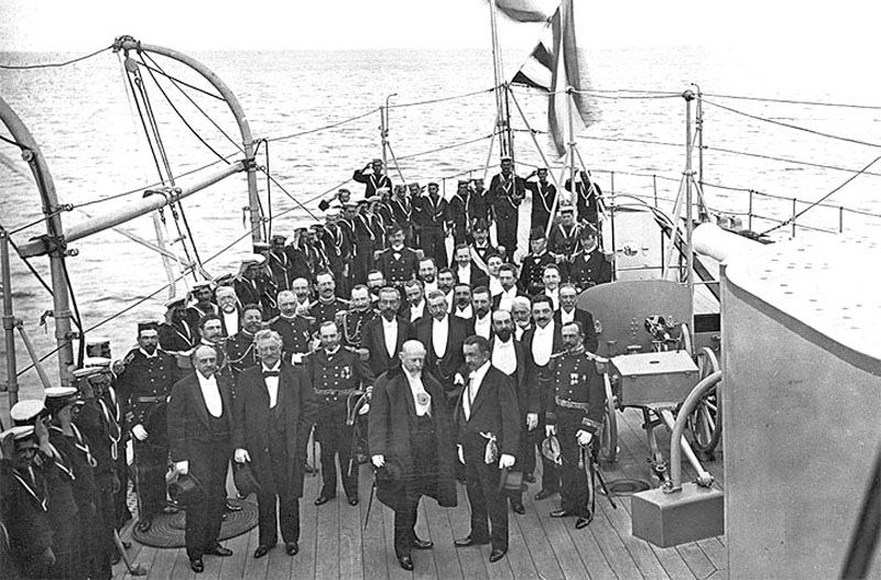 Se firma tratado limítrofe con Chile pero subsisten los litigios