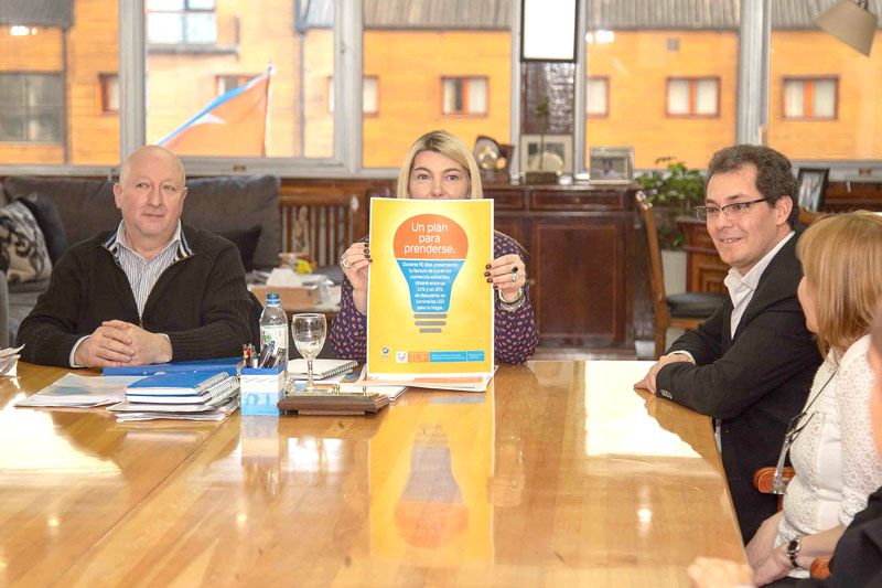 Con descuentos en comercios, incentivan el cambio a luminarias LED 