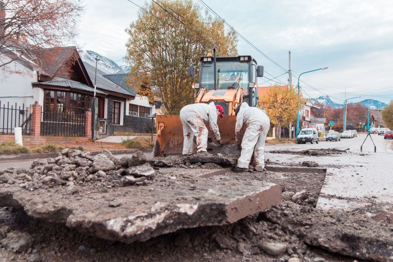 Ushuaia: los 50 millones de pesos menos equivalen a las obras de avenidas Hipólito Yrigoyen y Garramuño 