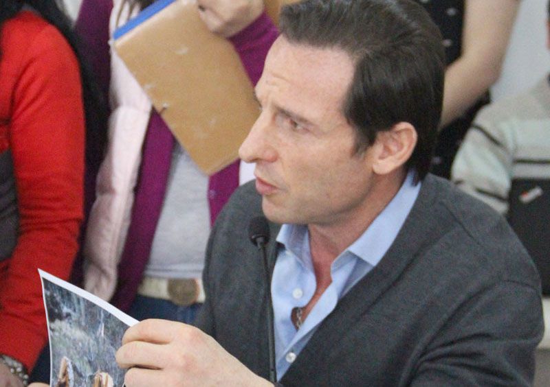 Bertotto denunció amenazas y lo adjudicó a la venta de tierras fiscales