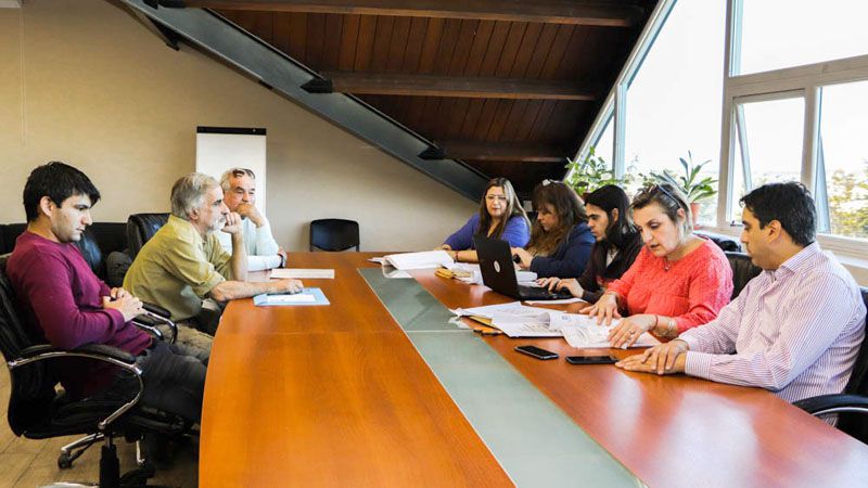 Refaccionarán la escalera que une Rosas y Deloqui