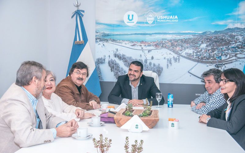 Vuoto recibió a convencionales constituyentes de Ushuaia