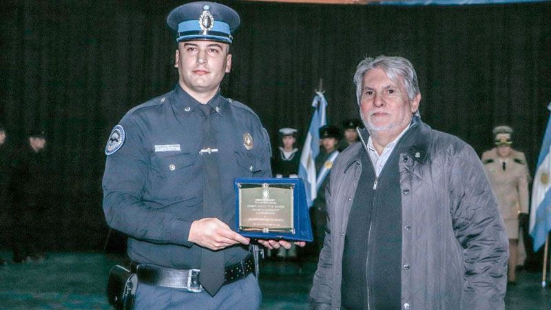La Municipalidad participó en el acto por el 197° aniversario de la Policía Federal
