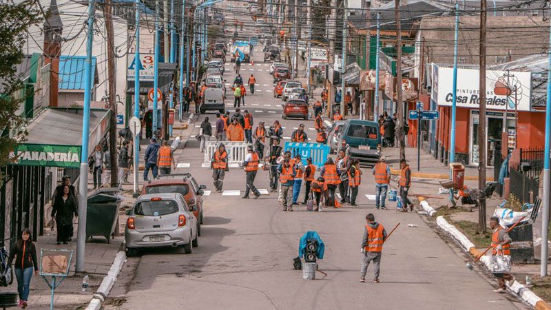 Se realizan trabajos de puesta en valor de la ciudad