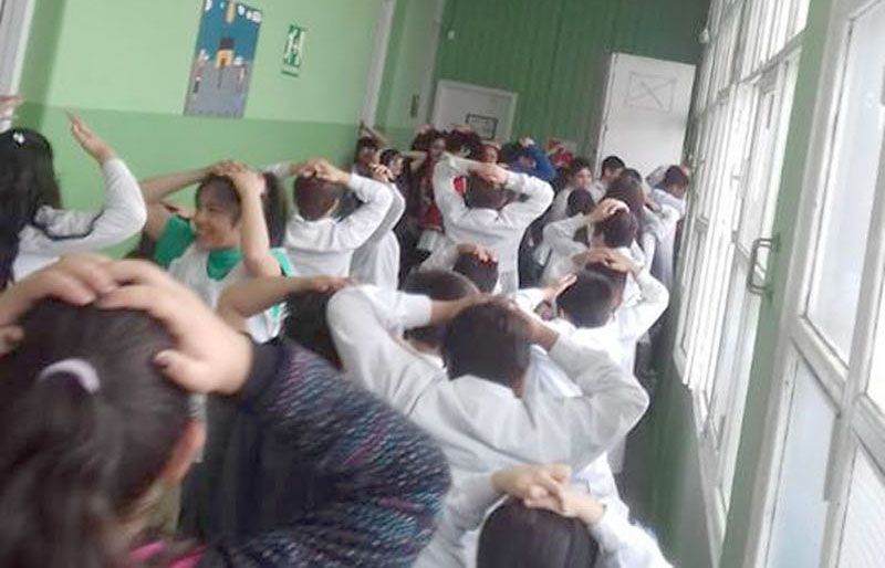 Hubo simulacros de evacuaciones en escuelas y edificios municipales