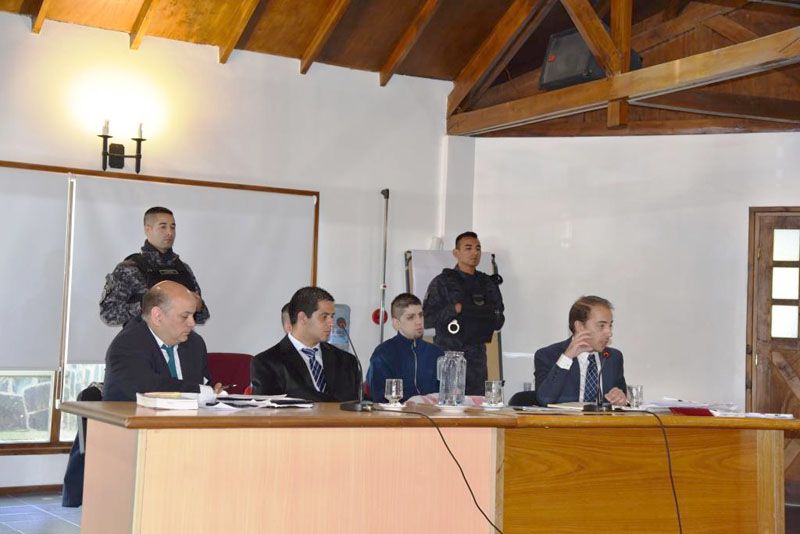El Tribunal de Juicio condenó en Ushuaia a dos hombres por robo agravado