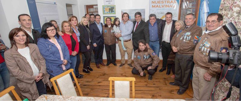 Emotiva ceremonia en el espacio “Pensar Malvinas”