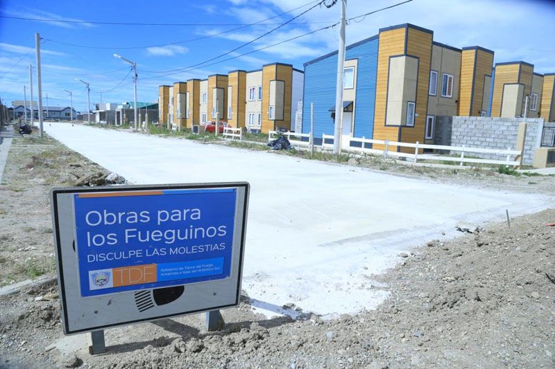 Avanza la pavimentación de 40 calles de Chacra XIII