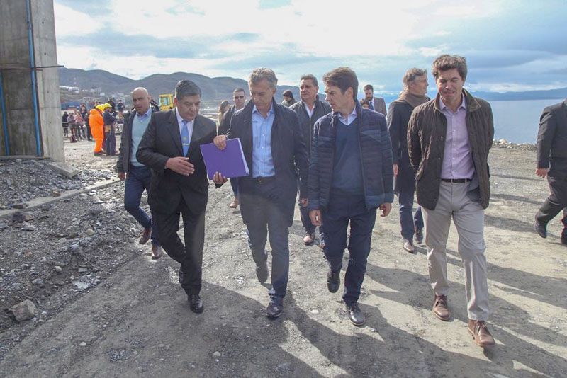 Arcando: Reclamos y demandas en mano