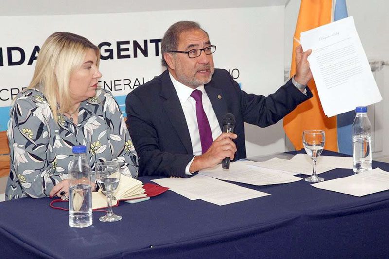 Bertone presentará en Río Grande el proyecto de Ley Malvinas
