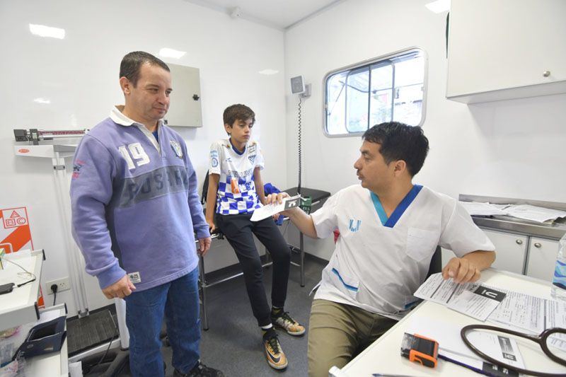 La Municipalidad articuló una jornada de salud con el club Casa Magallanes